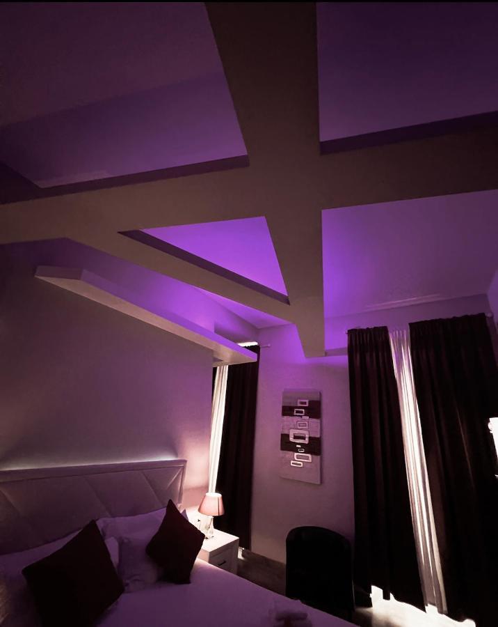 Relaise Luxury Sistina Rome Exterior photo